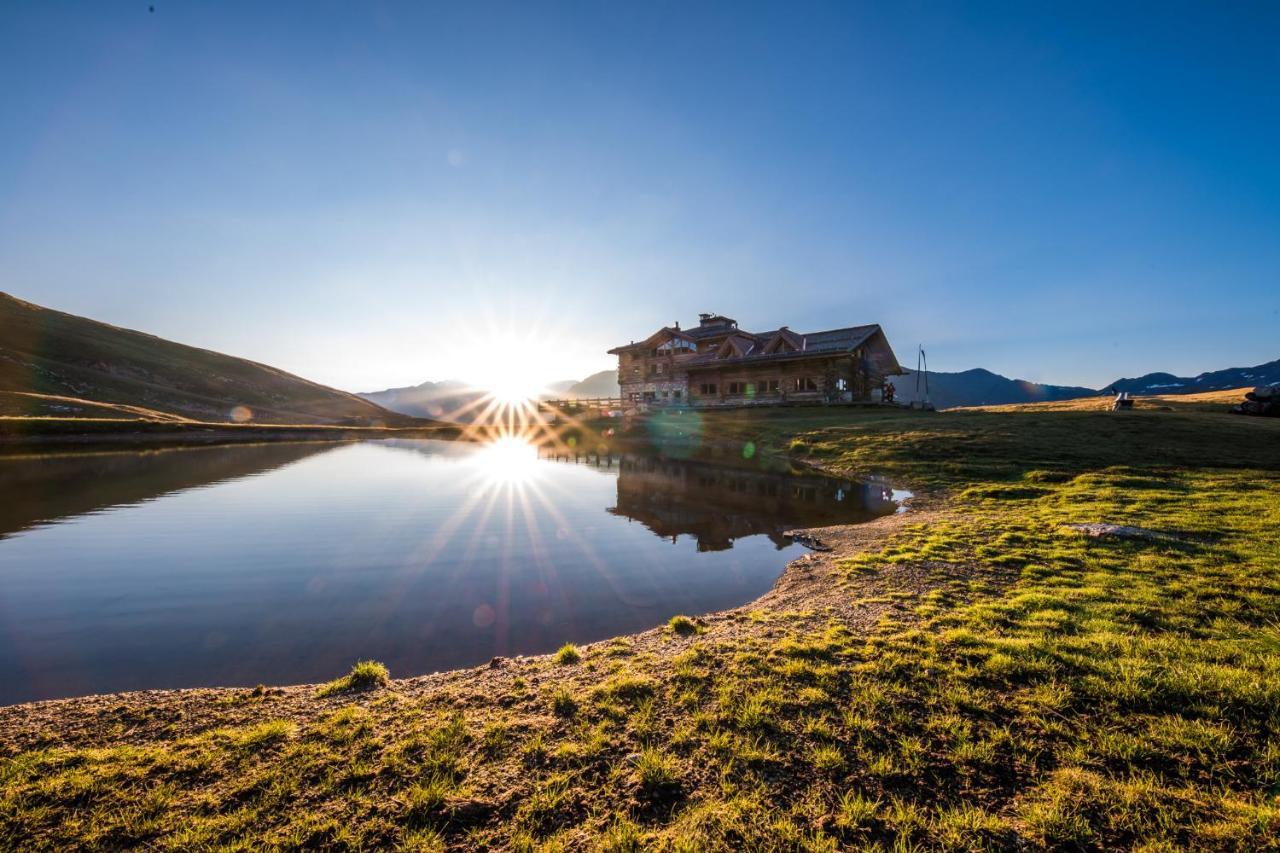 Sunny Valley Mountain Lodge Bormio Exterior foto